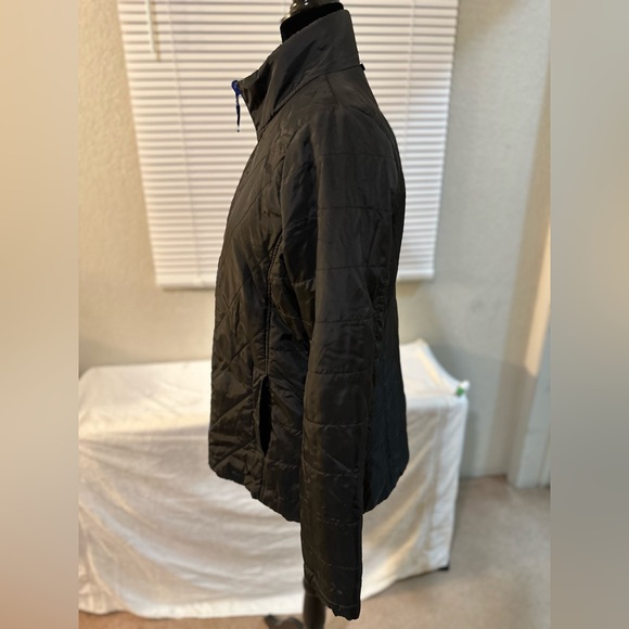 Andrew Marc 2 in 1 black and blue cute winter ski/snow coat - Picture 16 of 16